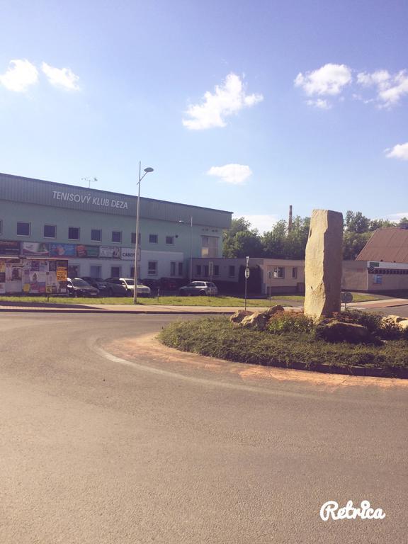 Penzion Tenis Klub Deza Valašské Meziříčí Zewnętrze zdjęcie